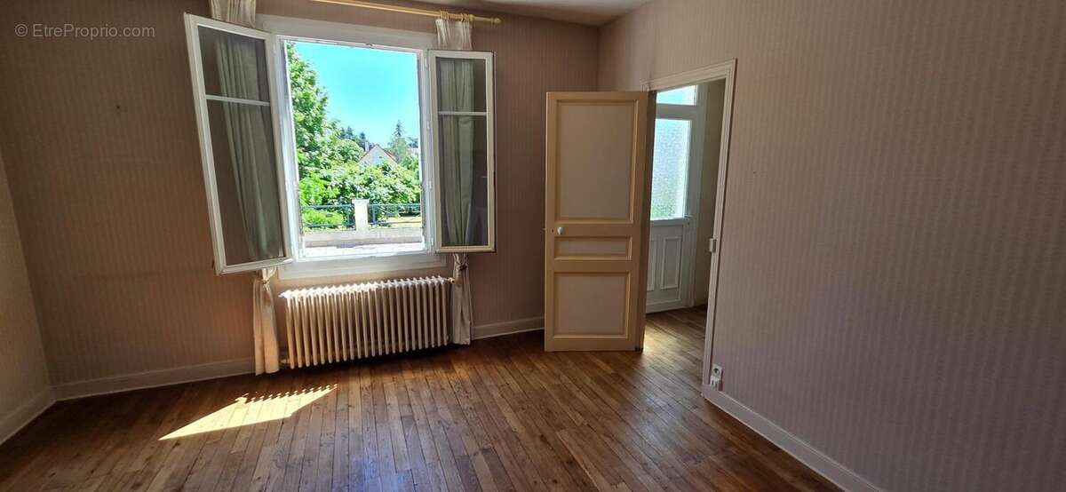 Photo 4 - Maison à CHATELLERAULT