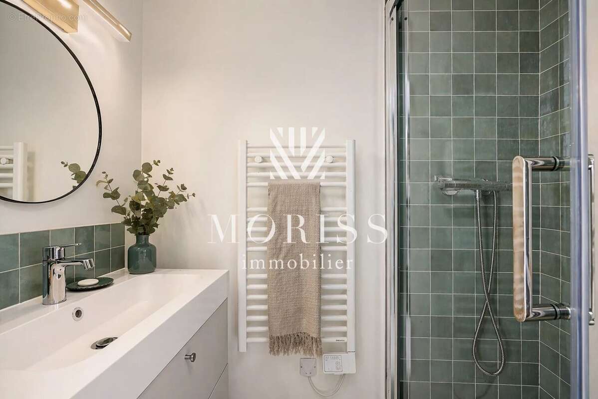 Appartement à PARIS-3E