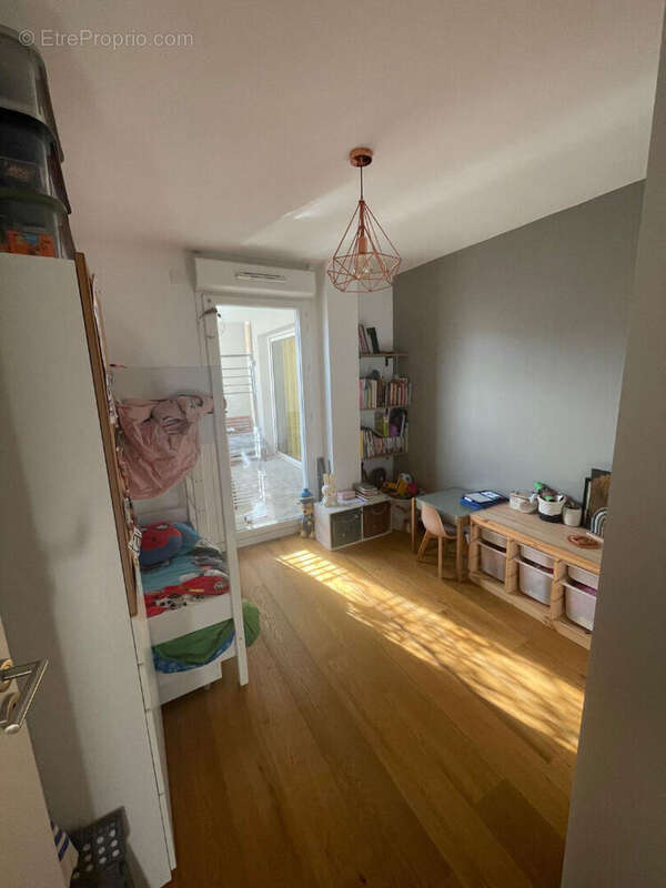 Appartement à AURIOL