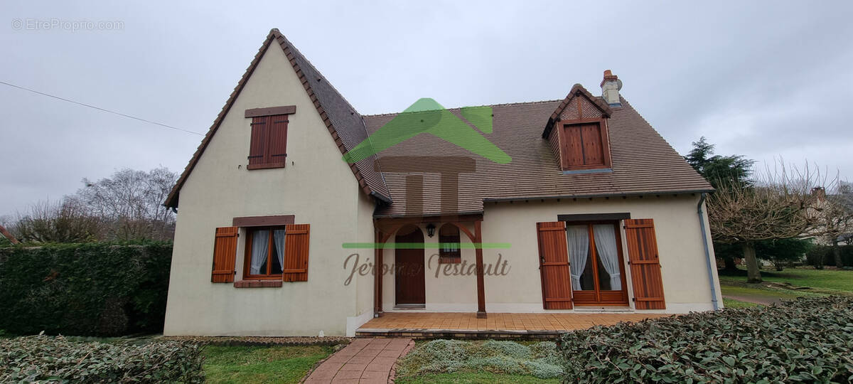 Maison à CHATEAUDUN
