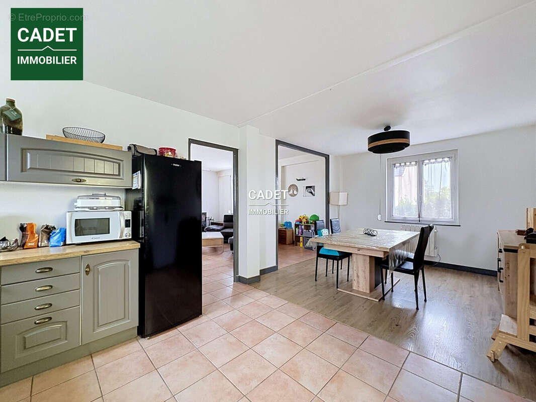 Maison 108 m² à Folligny  - photo 9