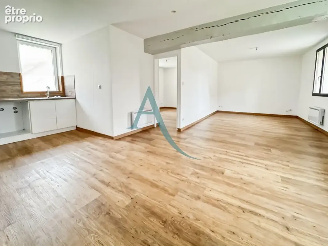 Duplex Centre ville Ballancourt 76,15 m² - photo 3