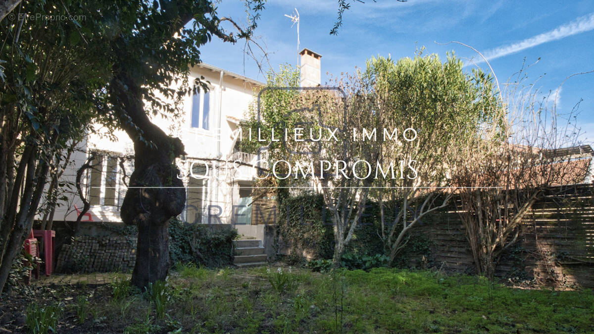 Appartement à GUILHERAND-GRANGES