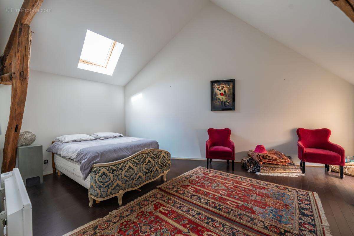 Maison 421 m² à Puiseaux  - photo 30