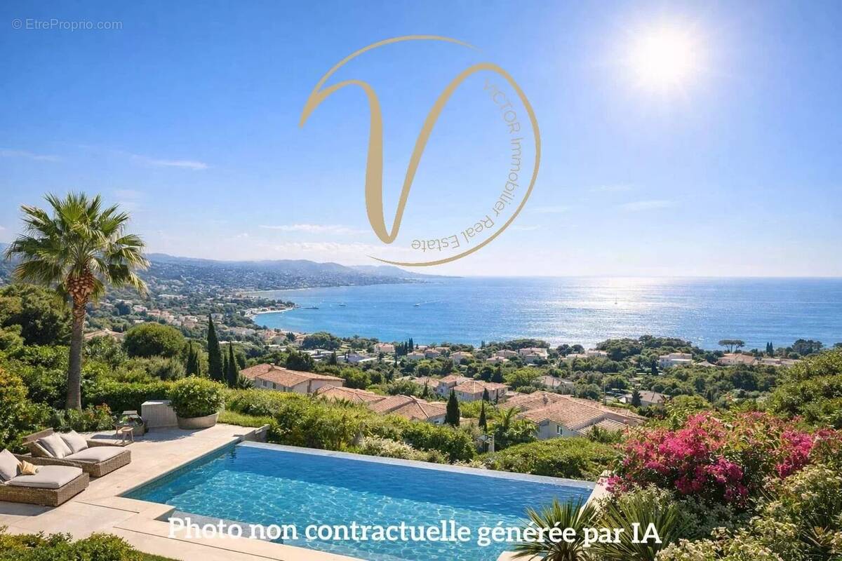 Maison à VALLAURIS