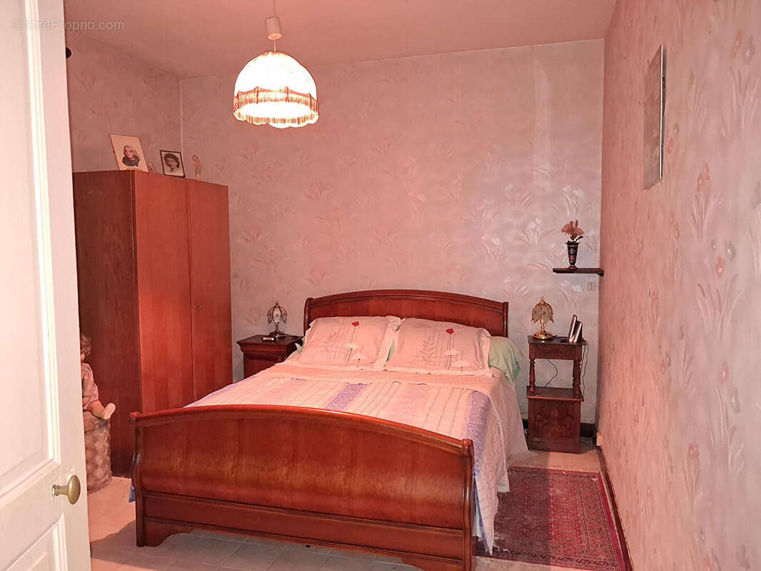 Maison à SAINT-ELOI