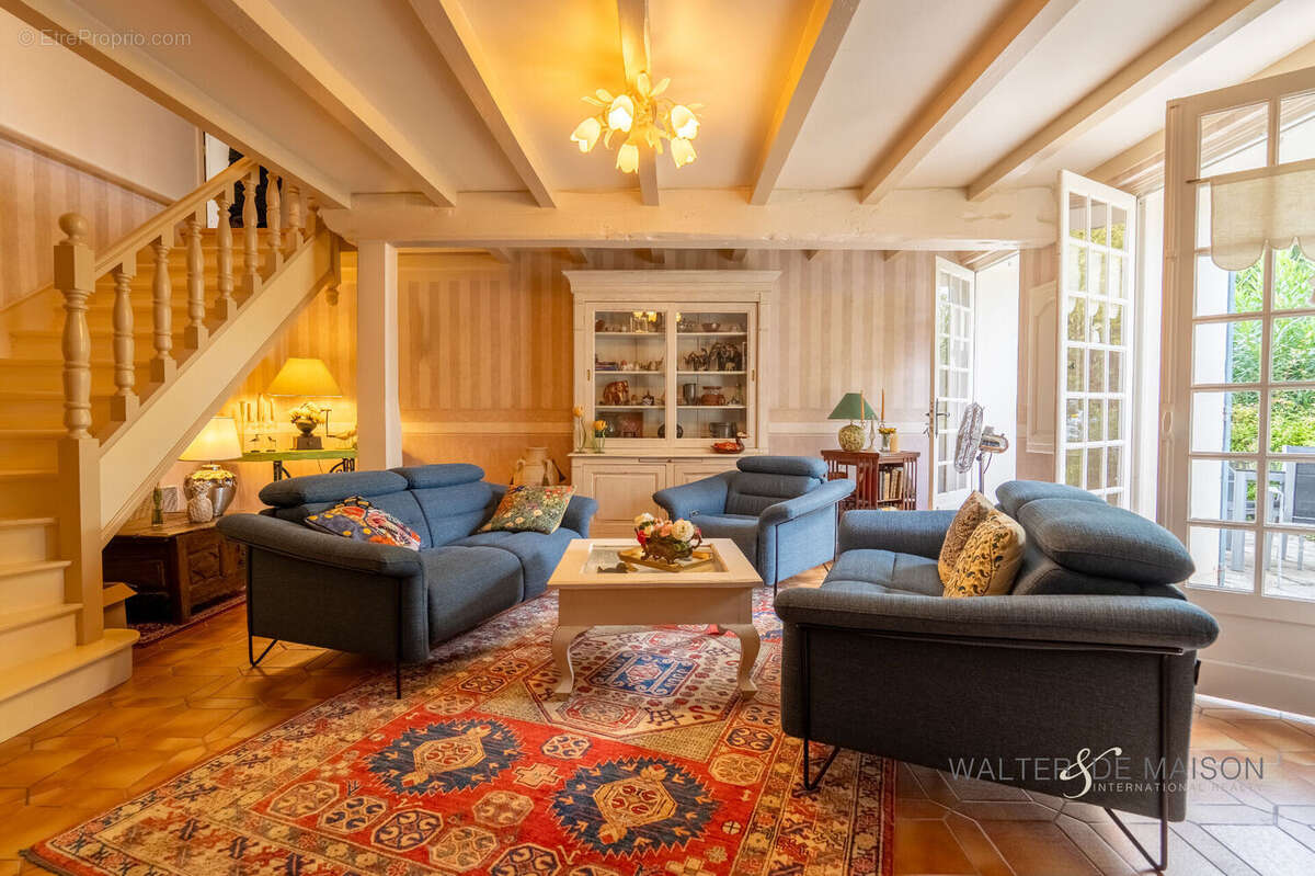 Maison à BOUTIERS-SAINT-TROJAN