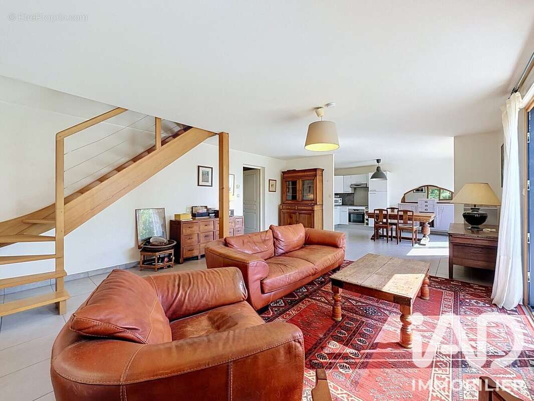 Maison 120 m² à Clohars-Carnoet  - photo 2
