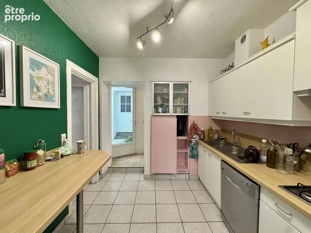 ALTKIRCH - Maison 5 pièces sur les hauteurs avec terrasse et jardin - photo 16