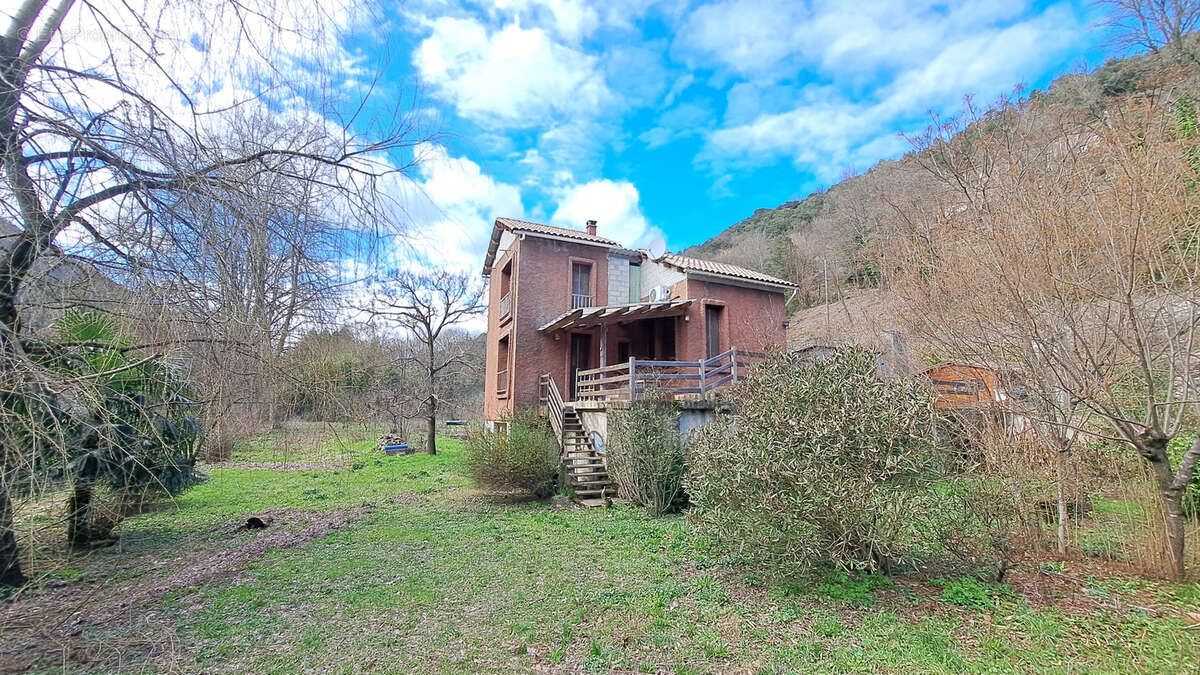 Maison à SAINT-ANDRE-DE-MAJENCOULES