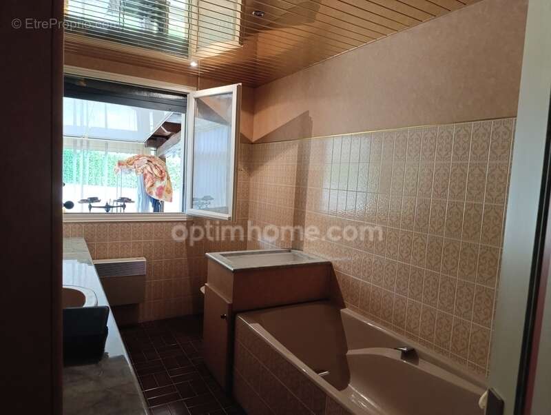 Maison à FONTENAY-LE-COMTE