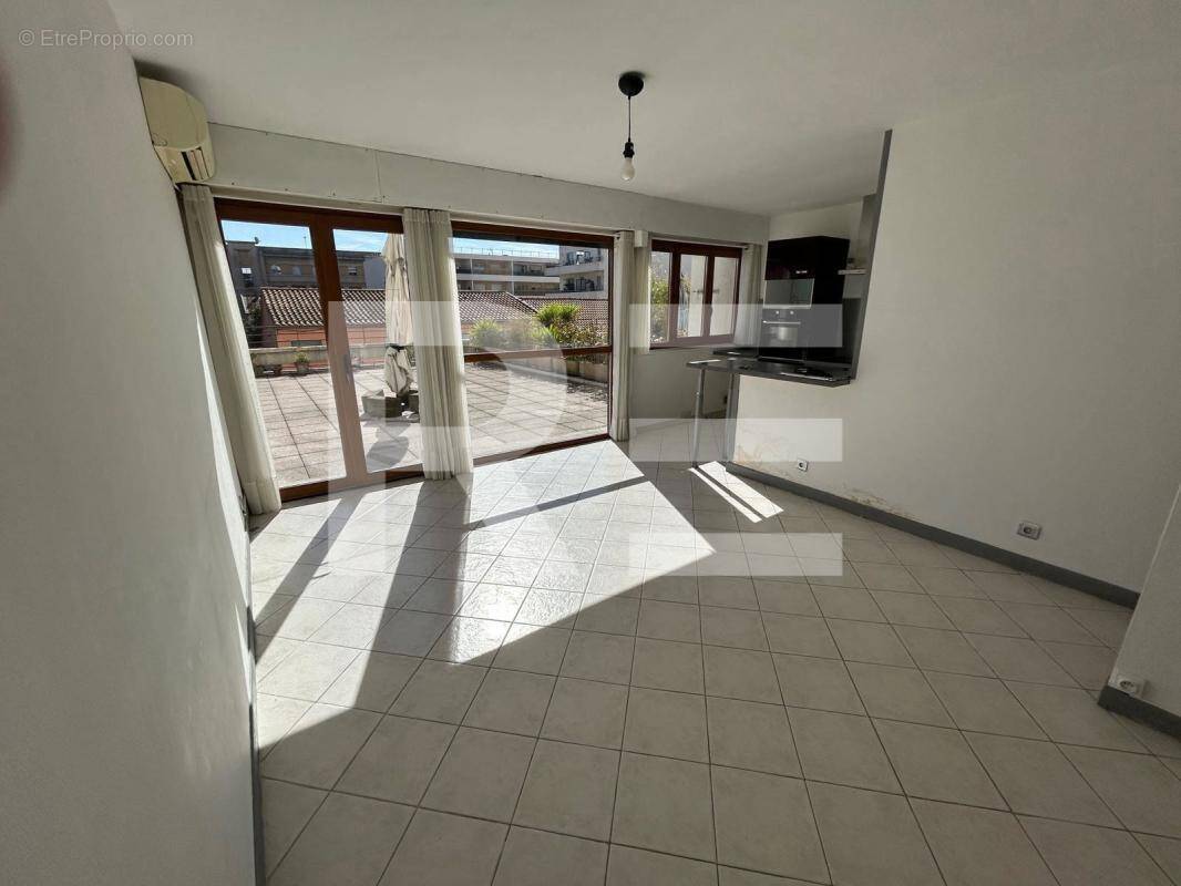 Appartement à NIMES