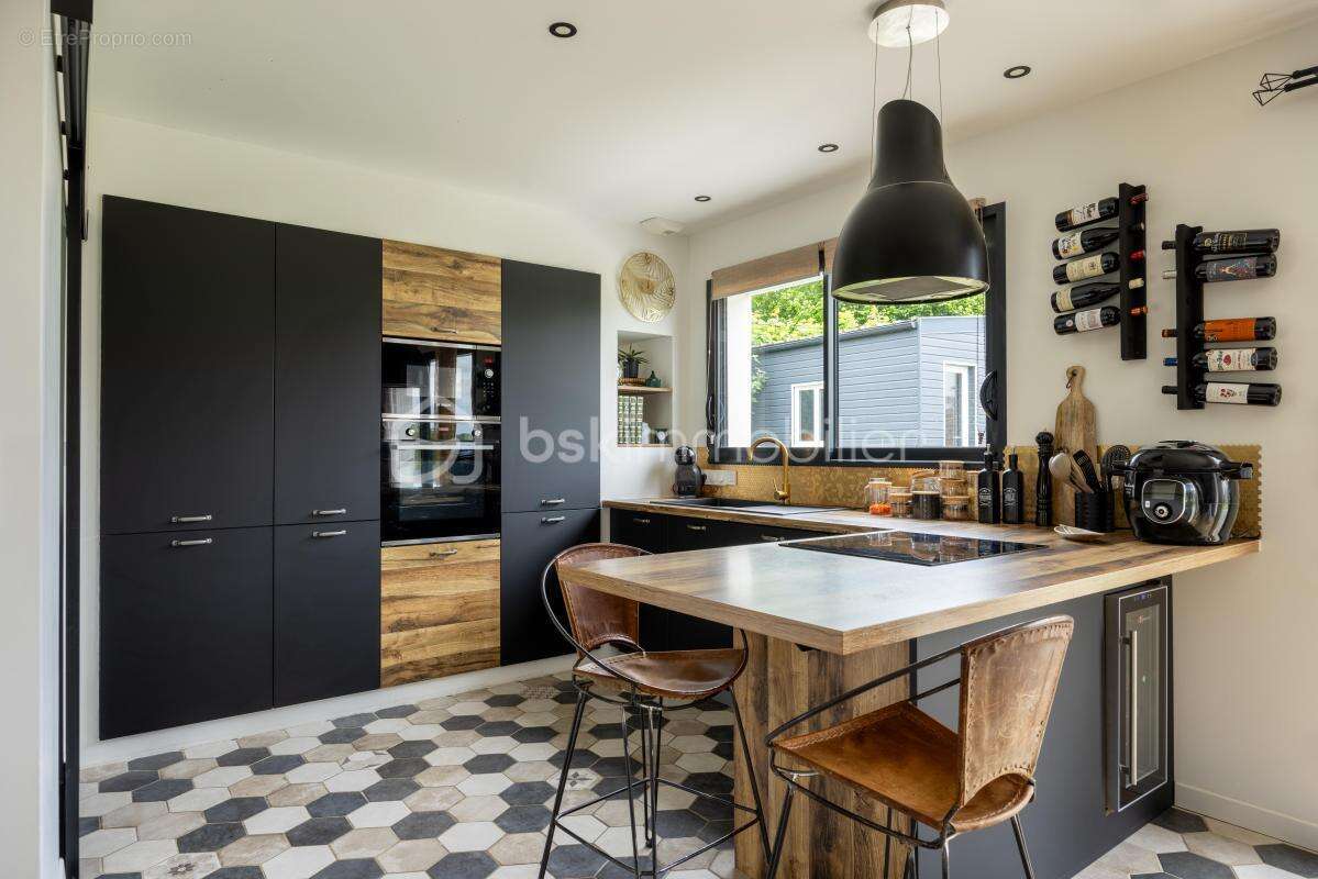 Maison récente de 102 m² avec jardin sans vis-à-vis – Briollay - Piscinable - photo 2