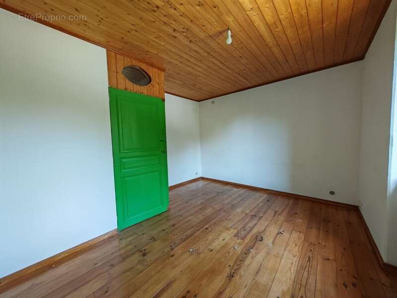 Authentique maison de garde-barrière – EAUZE - photo 6
