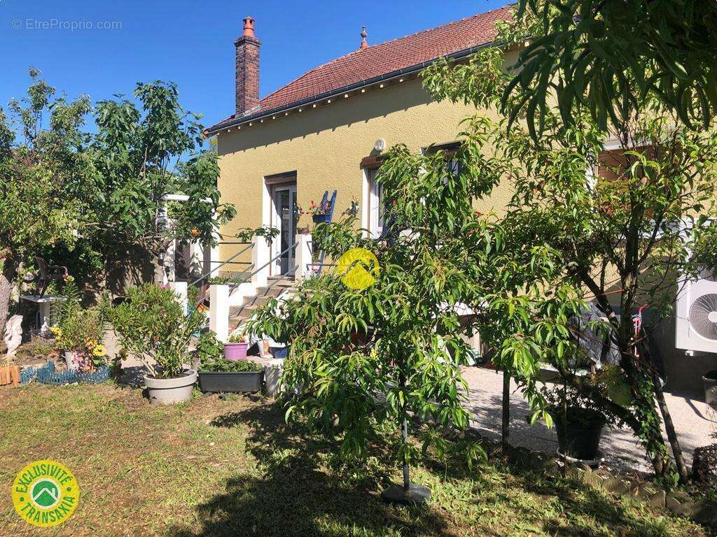 Maison à BONNY-SUR-LOIRE