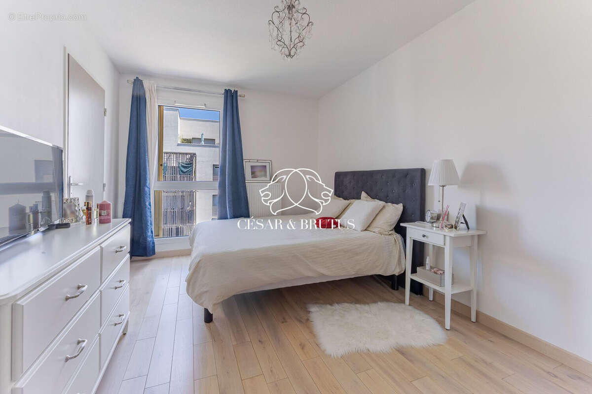 Appartement à LYON-9E