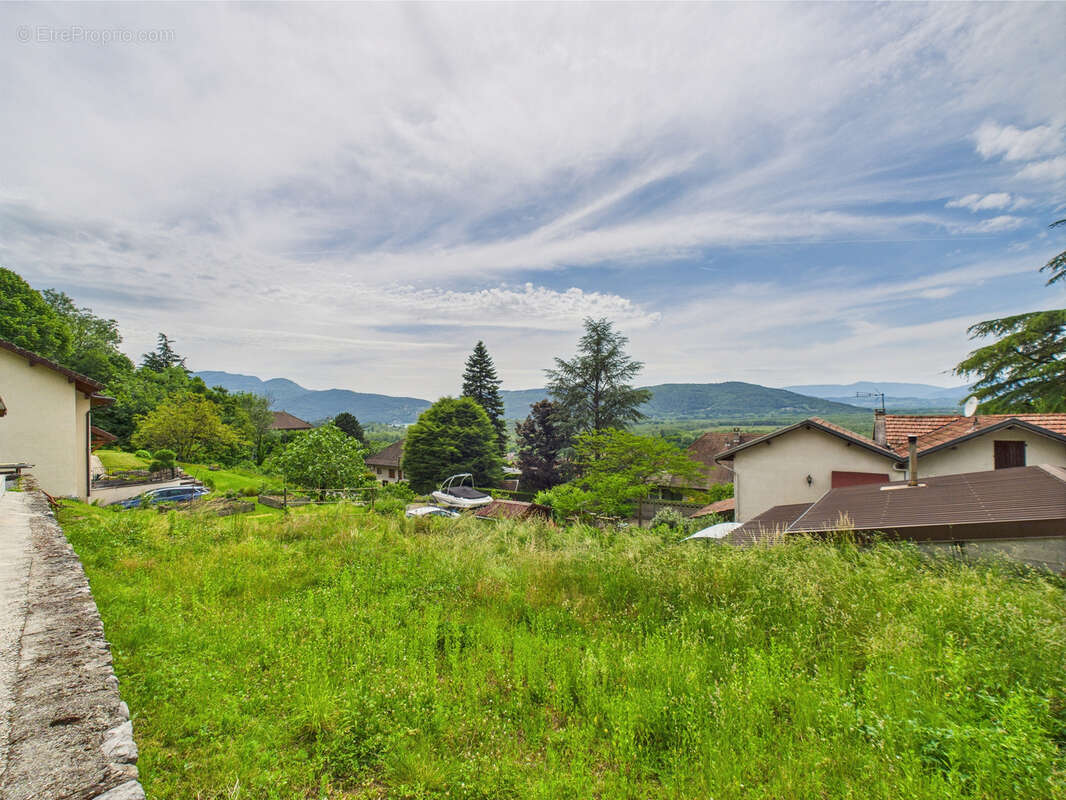 Maison à CHINDRIEUX