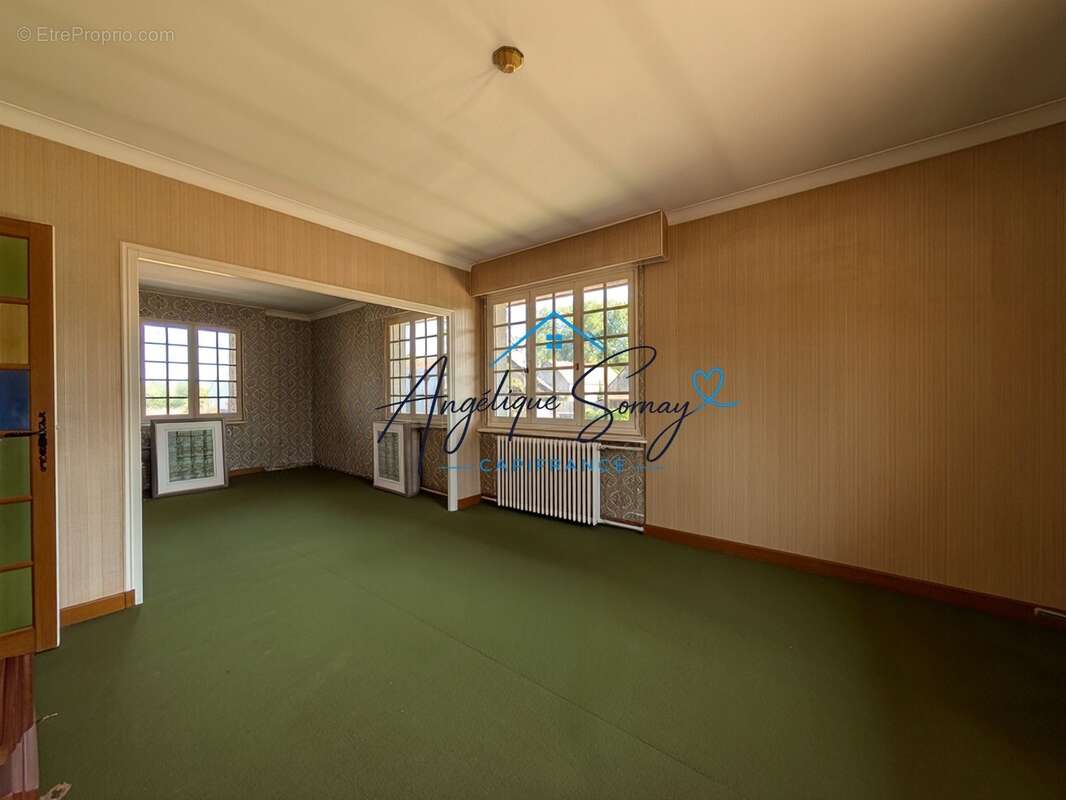 À VENDRE – Belle maison familiale de caractère de 200 m² avec terrain de 2 771 m² à Lays-sur-le-Doubs à 15 minutes de seurre - photo 9
