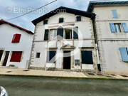 Appartement à PEYREHORADE