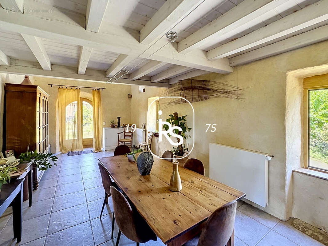 Maison à CHASSIERS