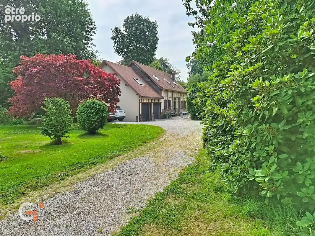 L’Histoire au pas de votre porte : Demeure de caractère de 157 m² dans son parc de 6 334 m² - photo 28