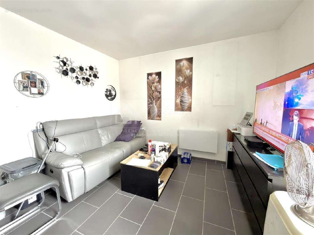Appartement 32 m² à Milly-La-Foret  - photo 3
