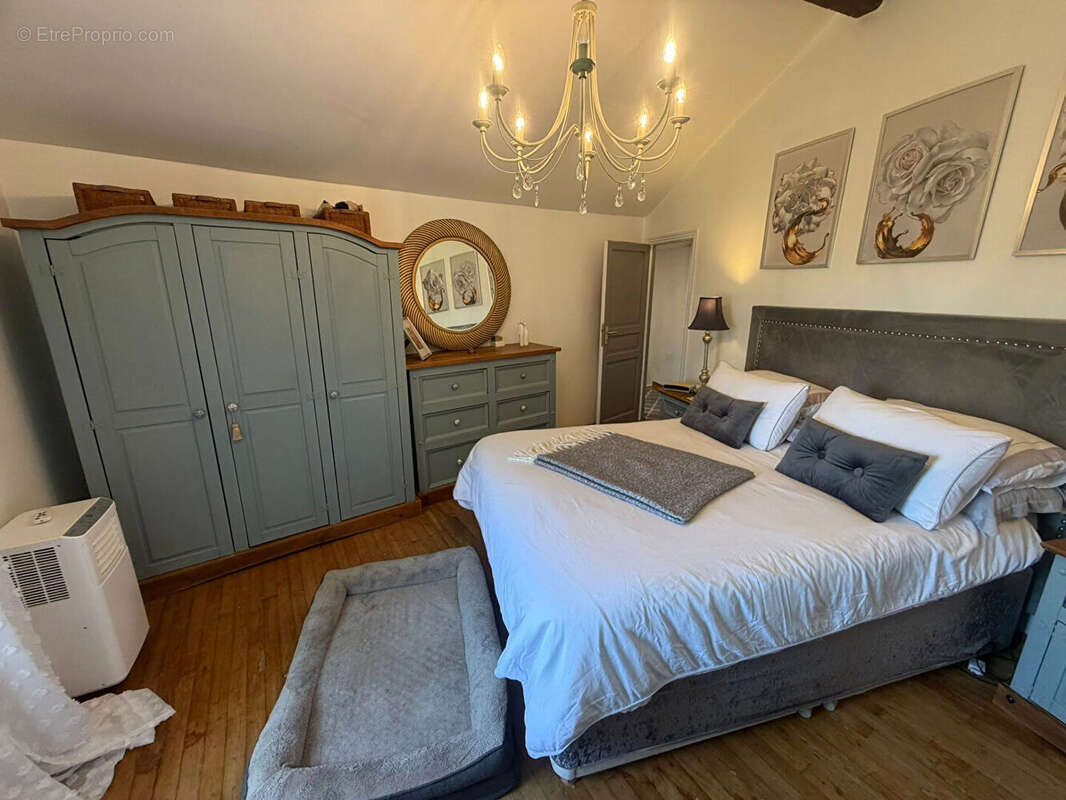 Maison à LE DORAT