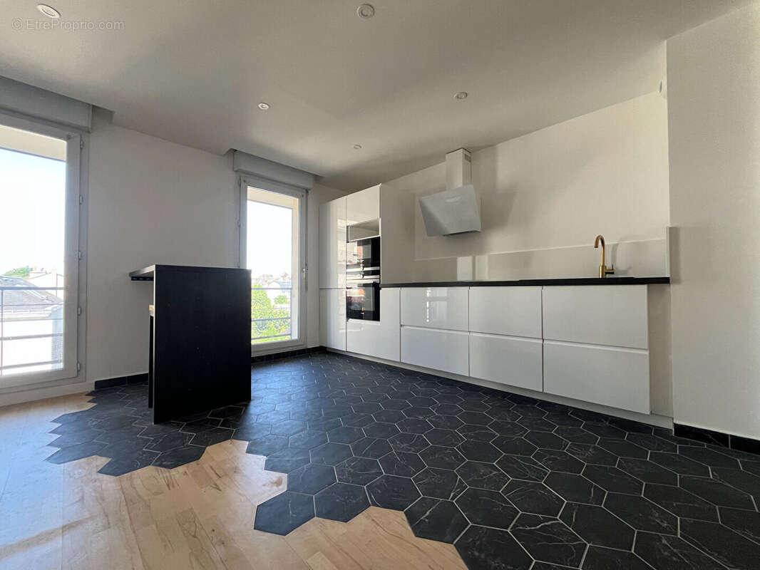 Appartement 71m² à tours - photo 3