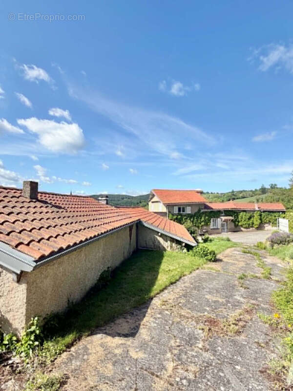 Ensemble immobilier de caractère à Teilhède   Vue imprenable et fort potentiel - photo 5