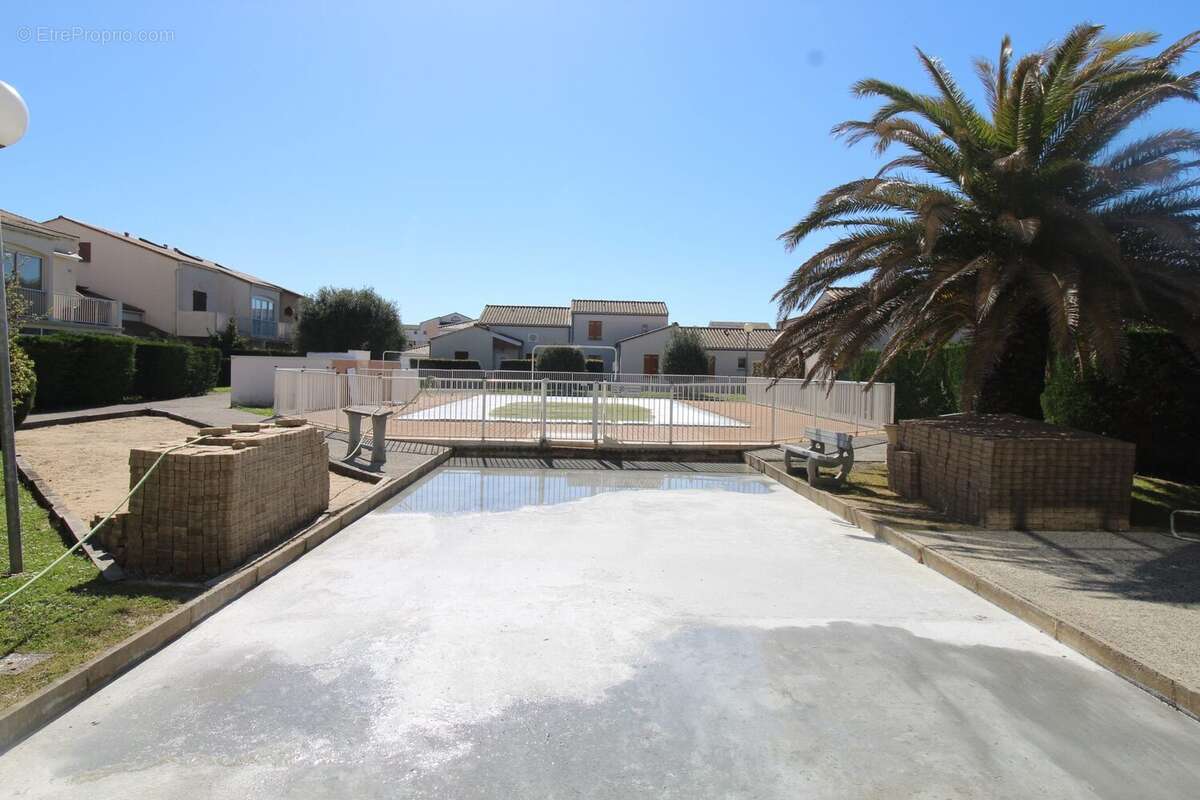 Maison à VAUX-SUR-MER