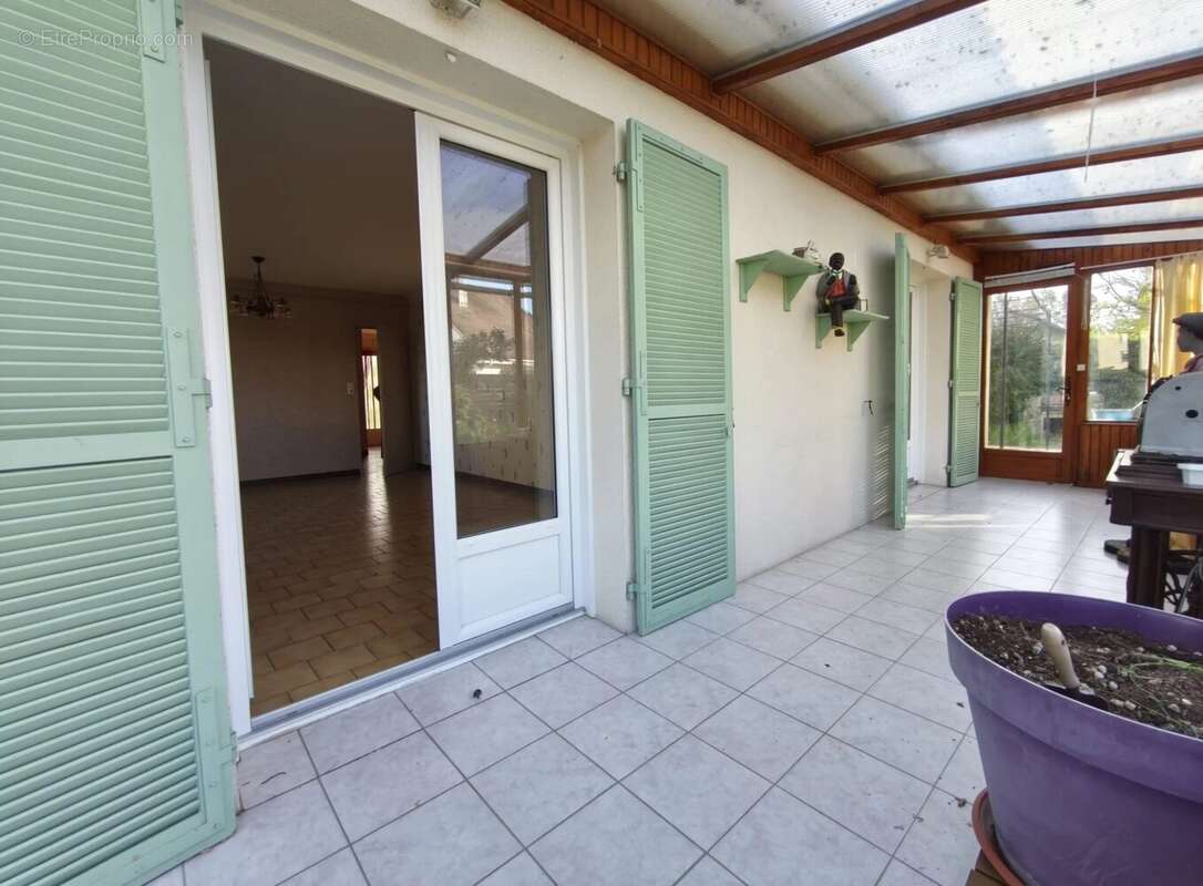 Maison à NAINTRE