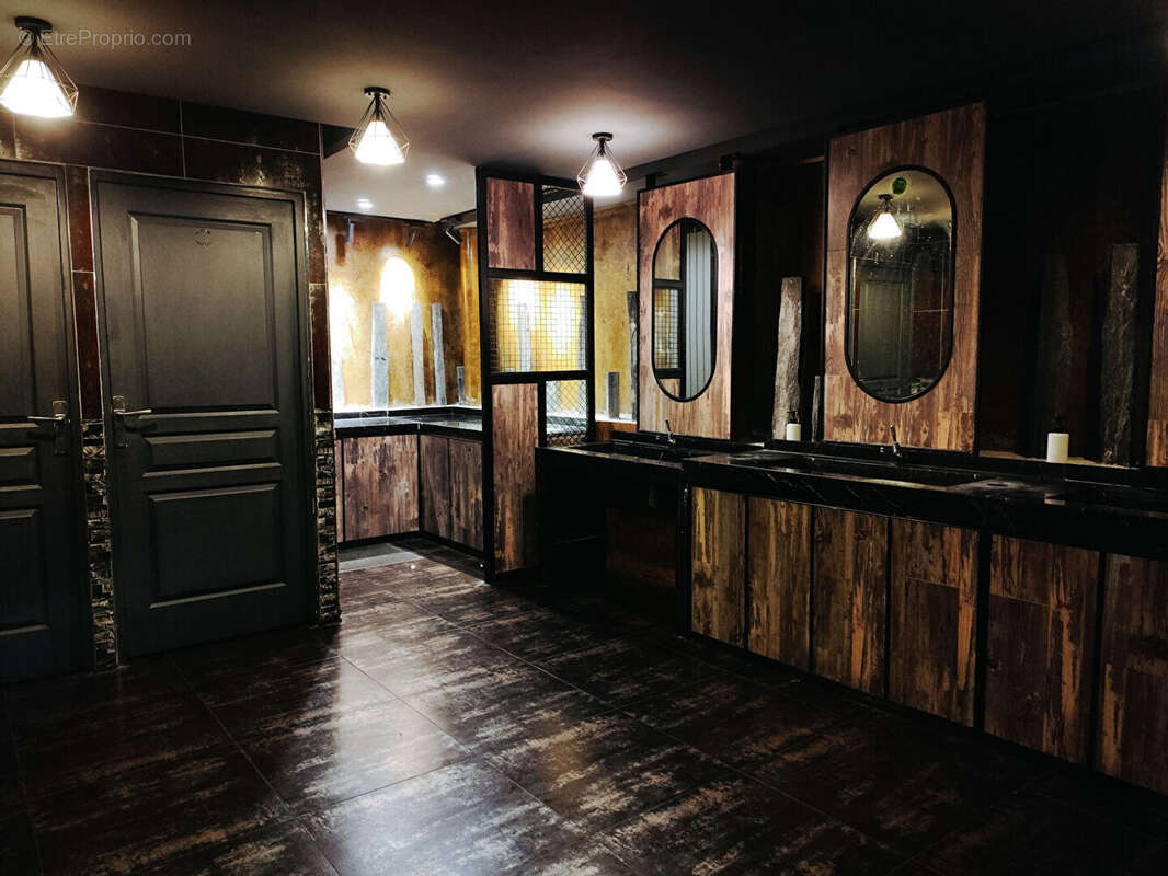 Fonds de commerce restaurant, fort CA, grande capacité, entièrement rénové - photo 10