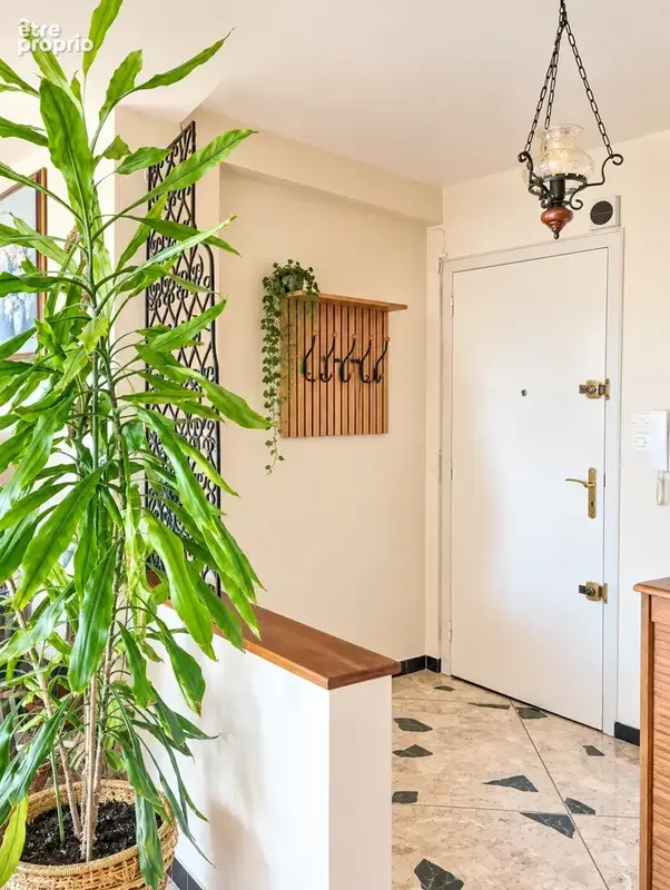 Appartement 3 chambres : Toulon St Jean, quartier Brusquet - photo 5