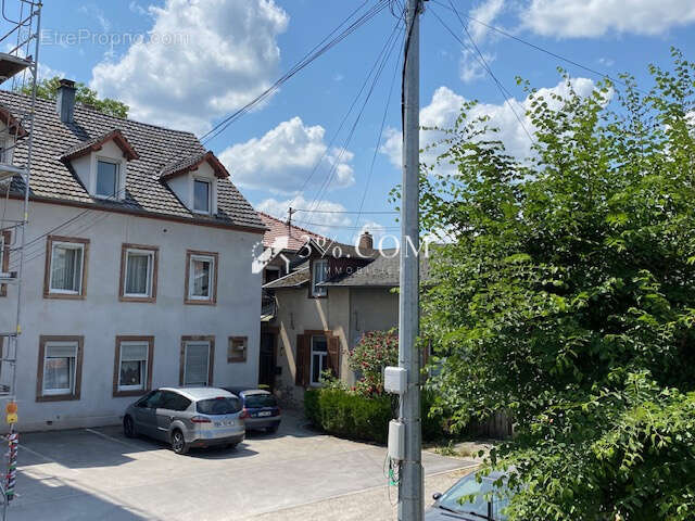 3%COM  Très bel appartement F4 avec 3 chambres - balcon et 2 - photo 14