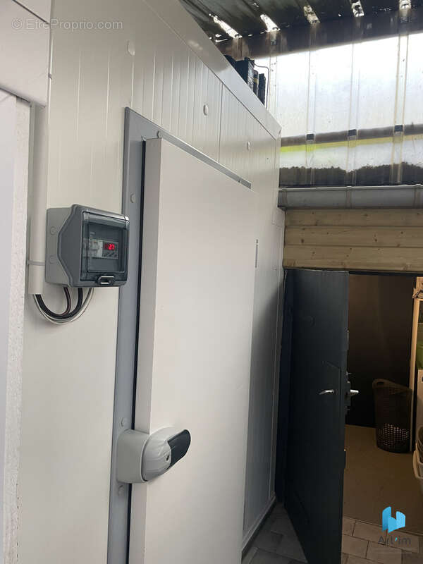 Commerce à LA FERTE-BERNARD