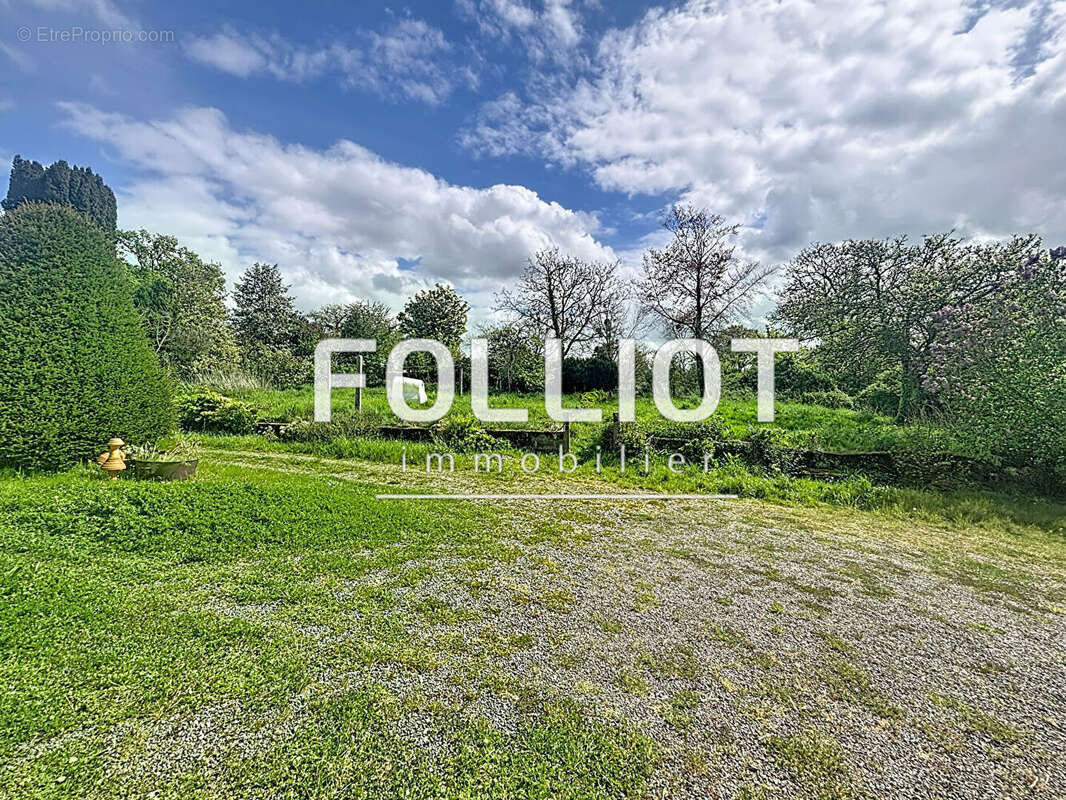 Maison à QUETTREVILLE-SUR-SIENNE