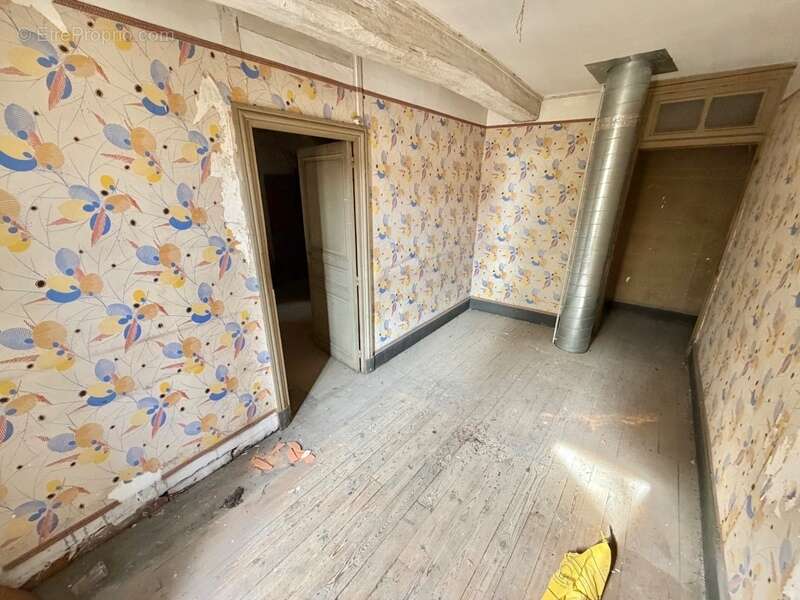 Appartement à VILLEREST