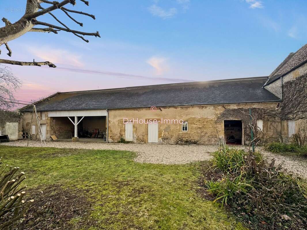 Maison 246 m² à Bieville-Beuville  - photo 76