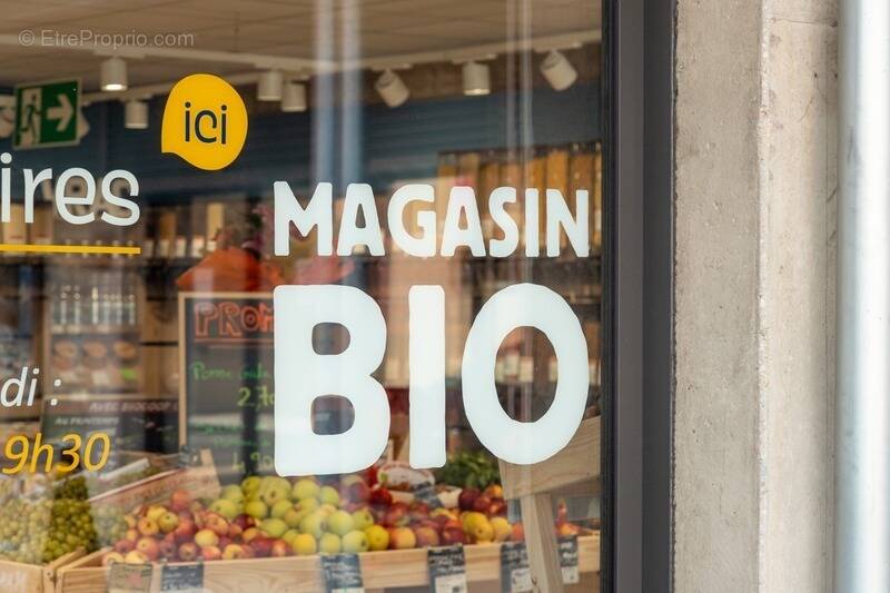Commerce à VILLEFRANCHE-DE-LAURAGAIS