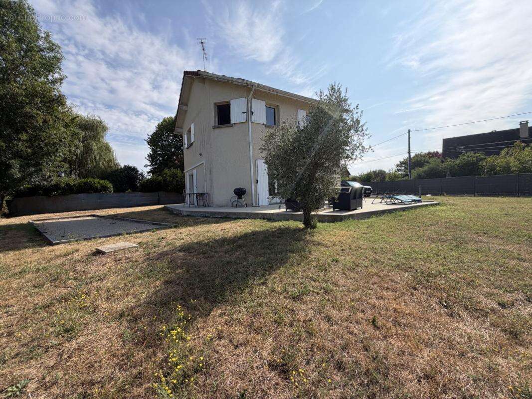 Maison 120 m² à Fitilieu  - photo 2