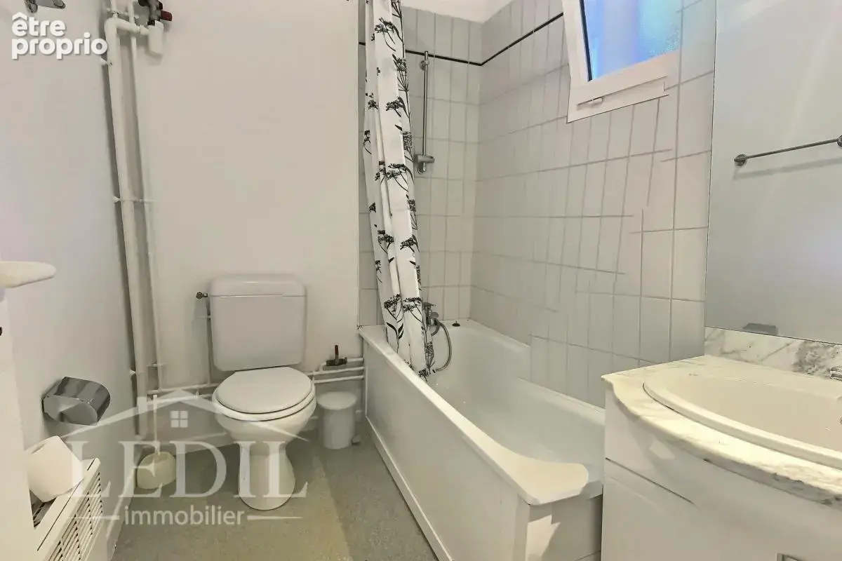 Appartement dans Résidence - photo 8