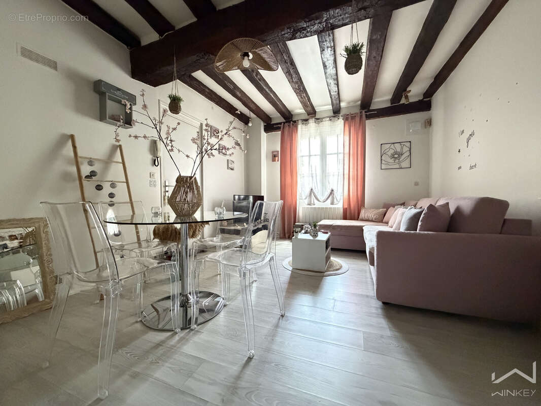 Appartement à MANTES-LA-JOLIE