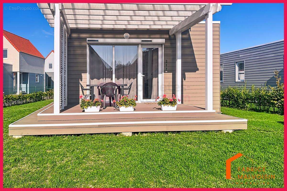 Maison à GROFFLIERS