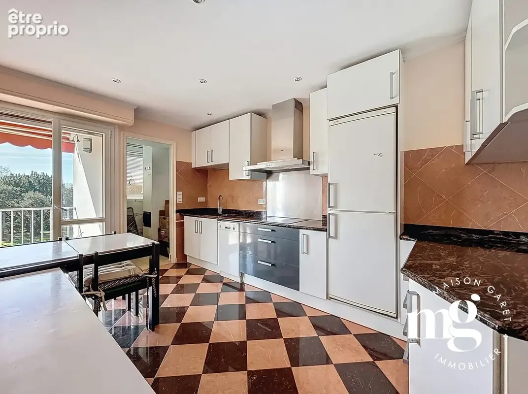 Appartement 92 m² à Biarritz  - photo 9