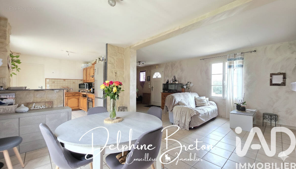 Photo 1 - Maison à AINCOURT