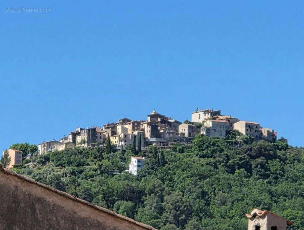 Maison de caractère de 175 m² avec appartement indépendant, jardin, jacuzzi et garage – carros village - photo 10