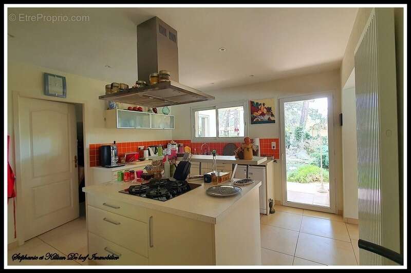 Villa de luxe à vendre 8 pièces LE GRAU D'AGDE de 326 m2 avec sous-sol de 150m2 (34) - photo 11