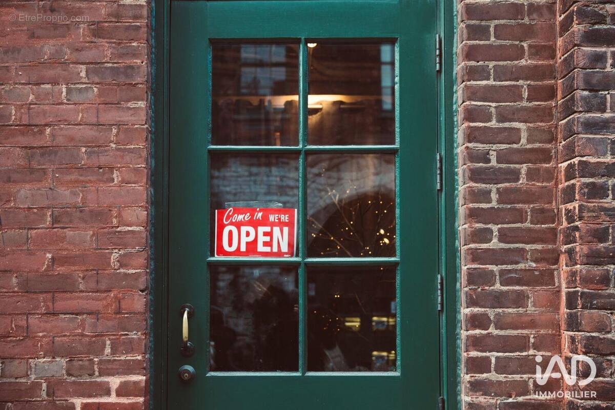 Photo 1 - Commerce à ANGERS