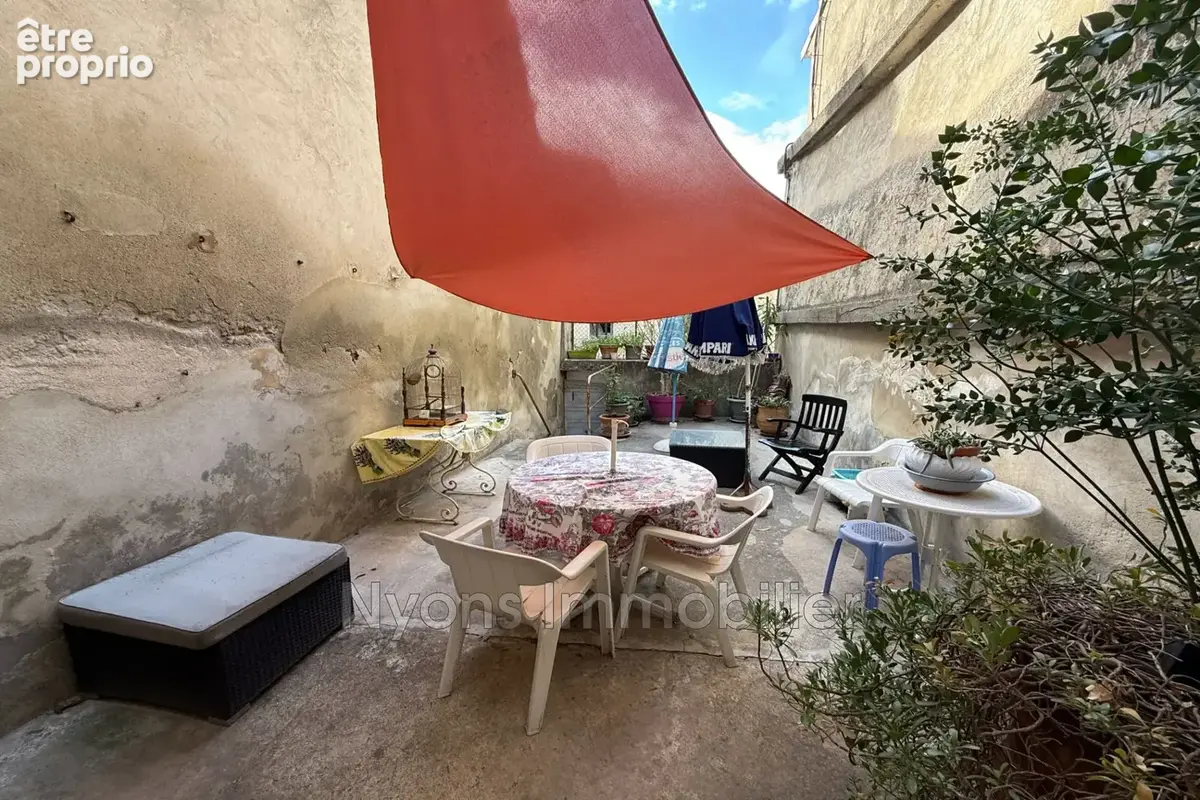 Maison 4 pièces 80 m² à vendre à Nyons (26110) - photo 2