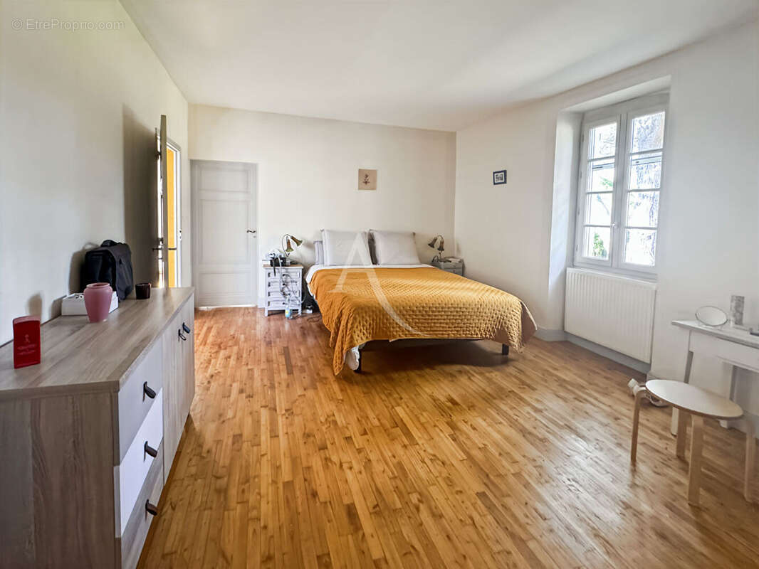 Maison à PRAYSSAC